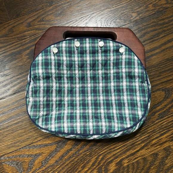 Vintage Granny Style Clam Shell Closure Purse Wooden Handle Green Plaid - Picture 1 of 3